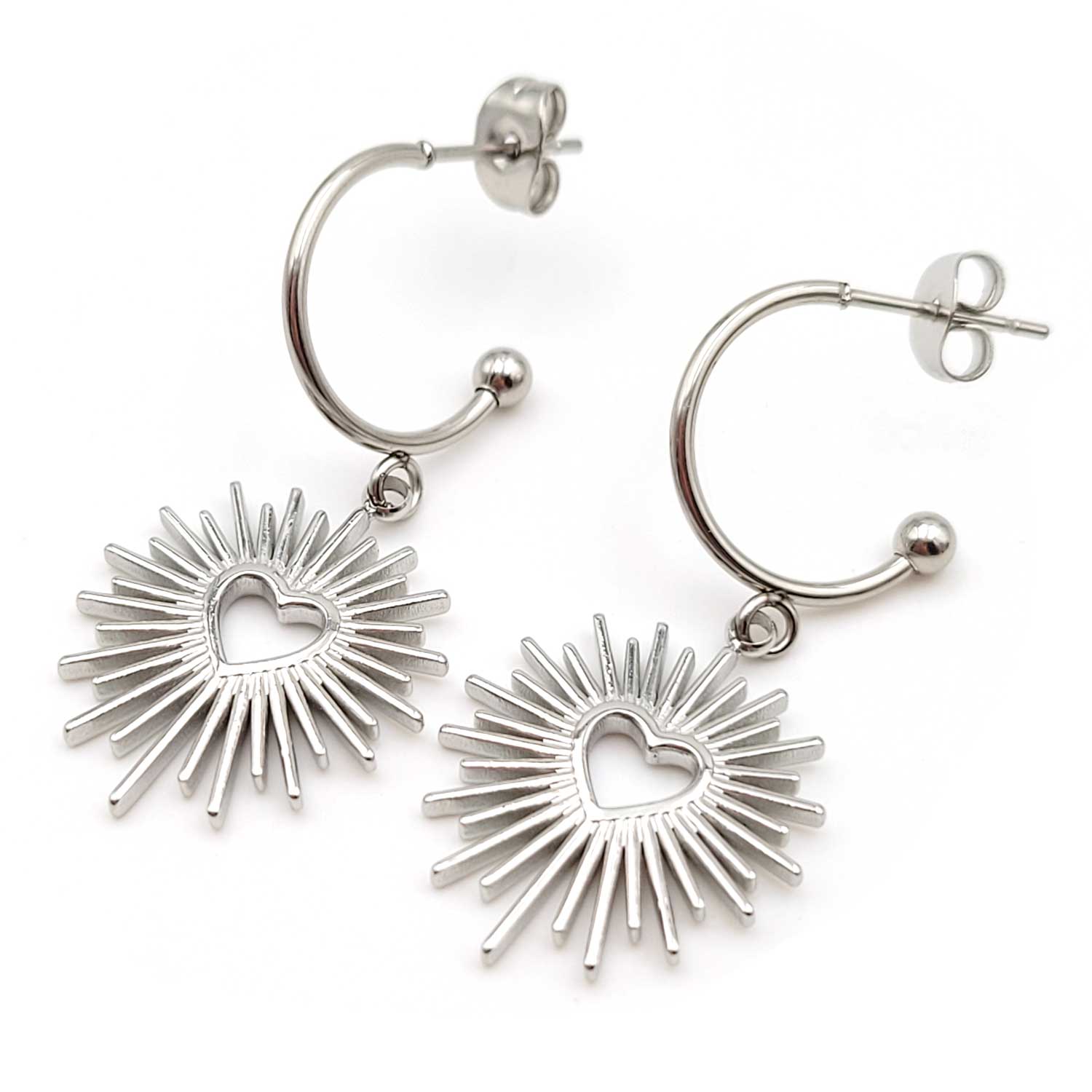 boucles d'oreilles ex-voto acier inoxydable coeur sacré coeur brulant bijou