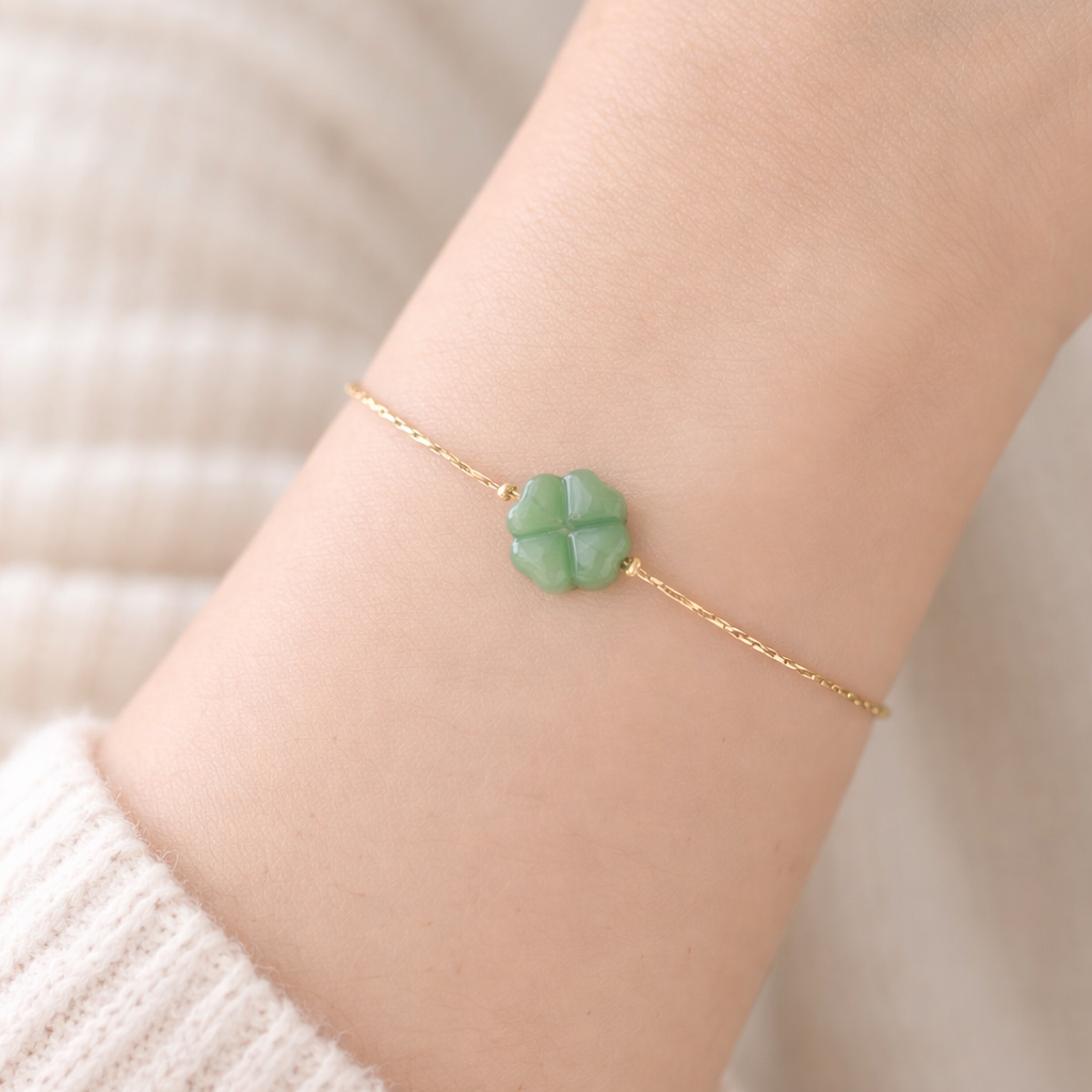 Bracelet Isadora trèfle vert  ou blanc - Doré