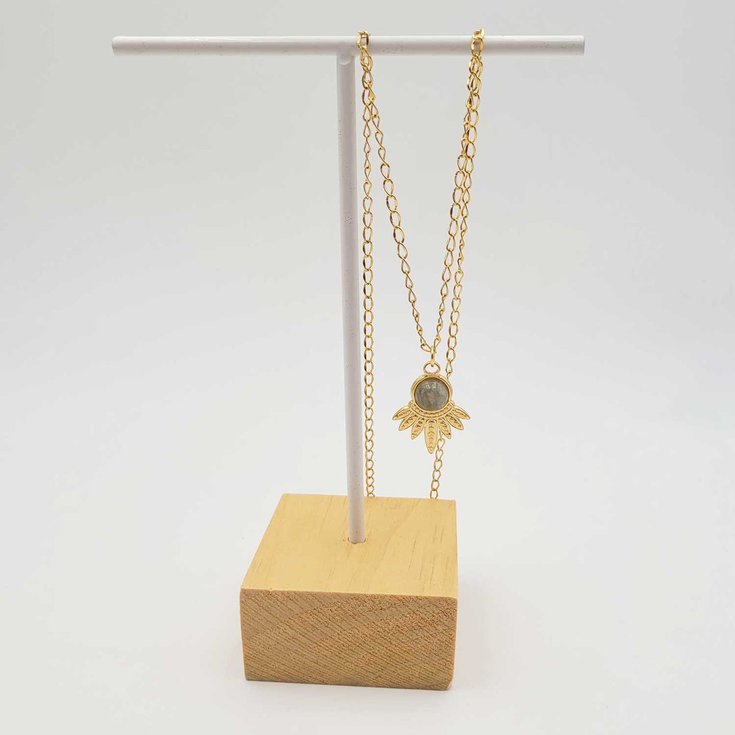 Collier Carole - acier inoxydable doré avec labradorite