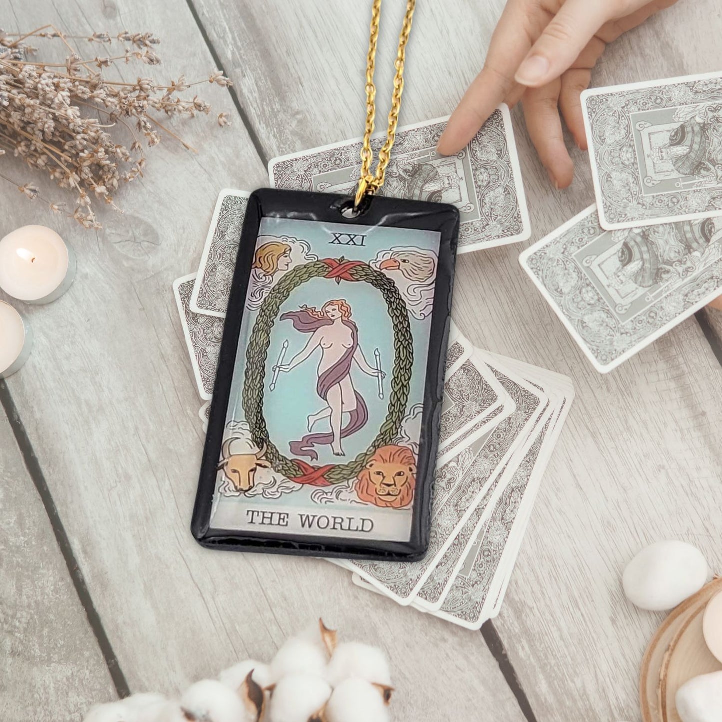 Collier pendentif tarot - The World - Le Monde