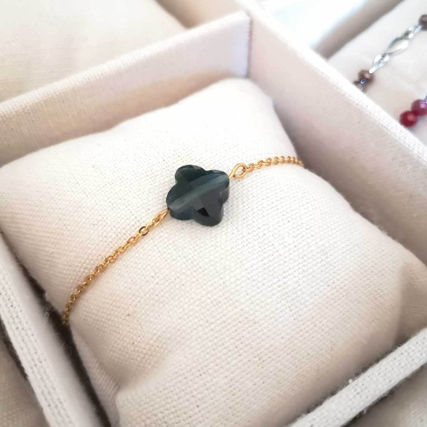 Bracelet Diane trèfle bleu de prusse - doré