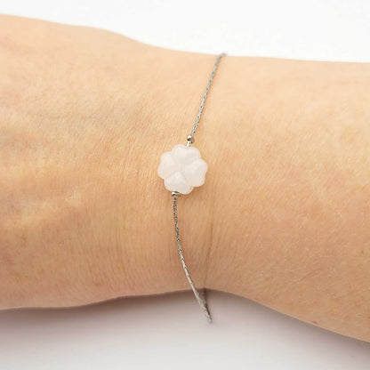 Bracelet Isadora trèfle vert  ou blanc - argenté