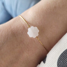 Charger l&#39;image dans la galerie, Bracelet Isadora trèfle vert  ou blanc - Doré